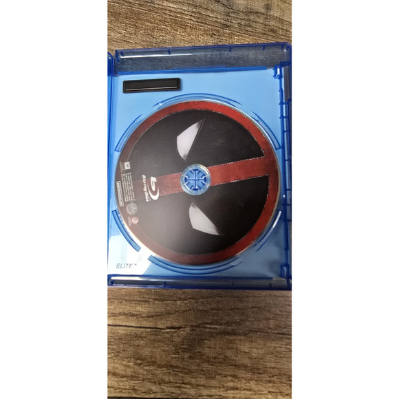 Deadpool Blu-ray + DVD + Digital HD Original R-Rated Ryan Reynolds Pre Owned - Picture 4 of 6